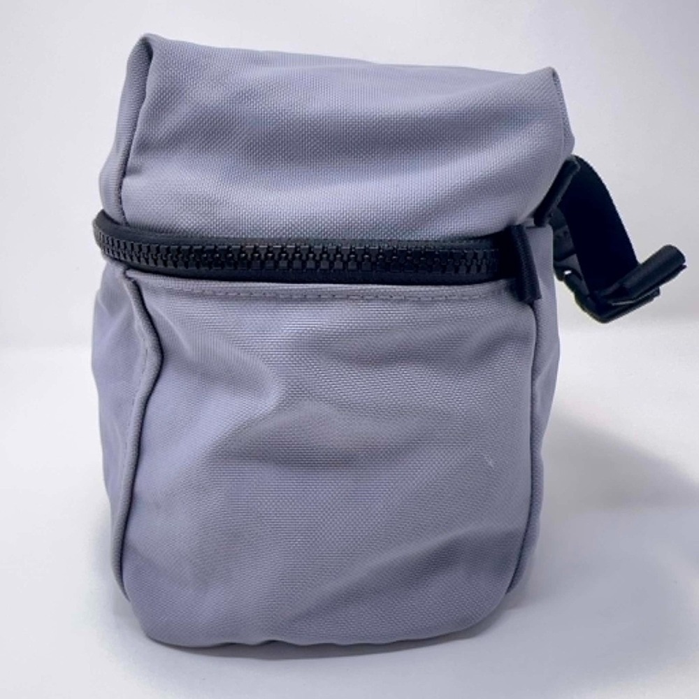 Timbuk2 1542 Essentials Kit Gray HydroHide Travel Toiletry Dopp Kit Organizer - Picture 3 of 9